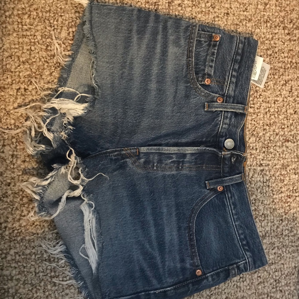 Levi’s denim shorts